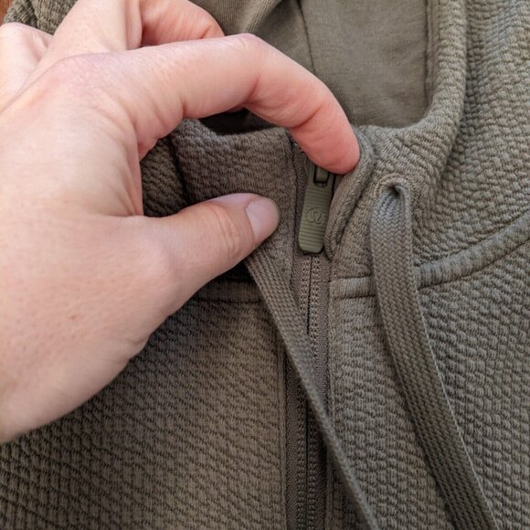 Lululemon women's green cropped hoodie size 6 - Picture 4 of 7